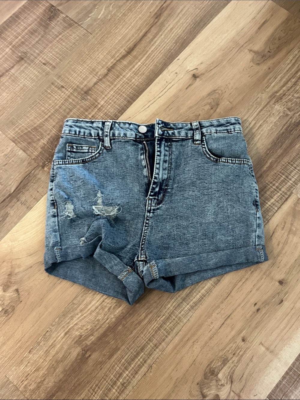SHEIN Washed Blue Rolled Hem Denim Shorts